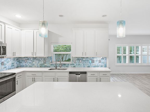 2nd image of 2253 Sandy Bay Ln