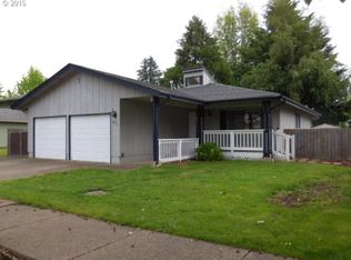 855 68th St, Springfield, OR 97478