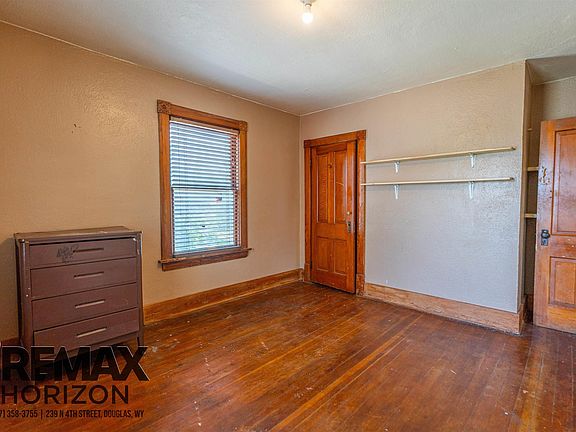 5th image of 214 S 4th St