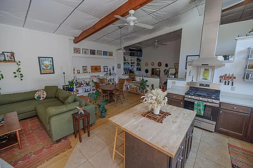 1170 Buchon St Photo 1