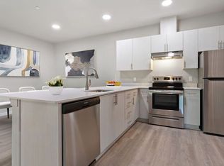 6115 SE Harmony Rd #304, Portland, OR 97222