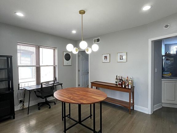 4th image of 3243 N Damen Ave #3N
