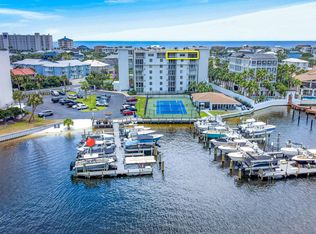 30 Moreno Point Rd Penthouse 703A, Destin, FL 32541