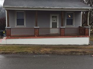 201 E Center St, Lebanon, IL 62254