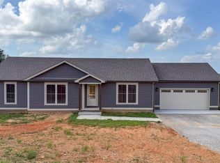 2766 New Salem Rd, Glasgow, KY 42141