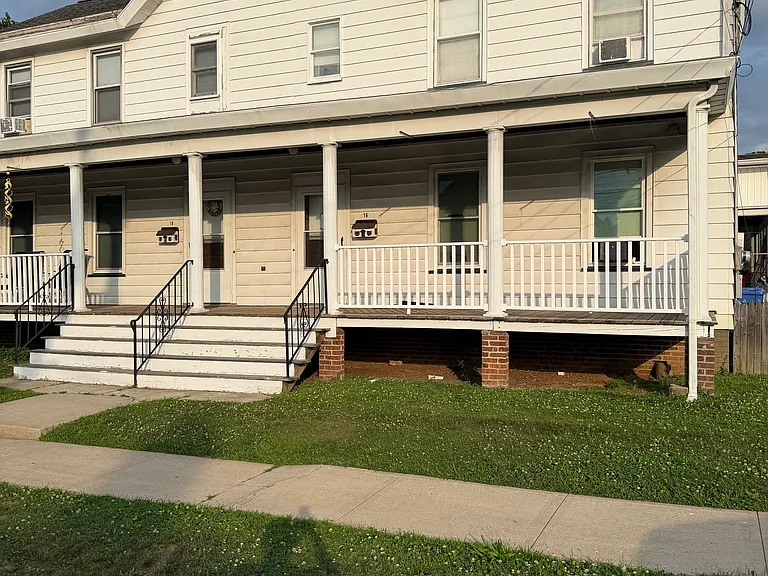 16 John St — Photo 11