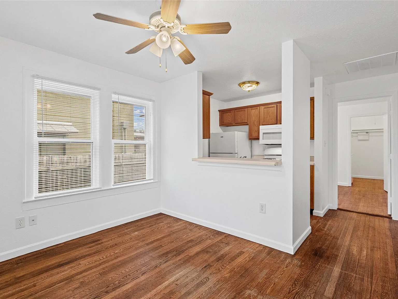 1 bed, 1.0 bath, 1181 sqft, $1,750 — Photo 4