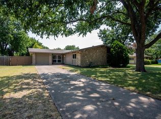 1610 Greenhaven Dr, Richardson, TX 75080