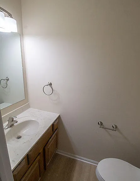 3715 Hermitage Rd — Photo 10