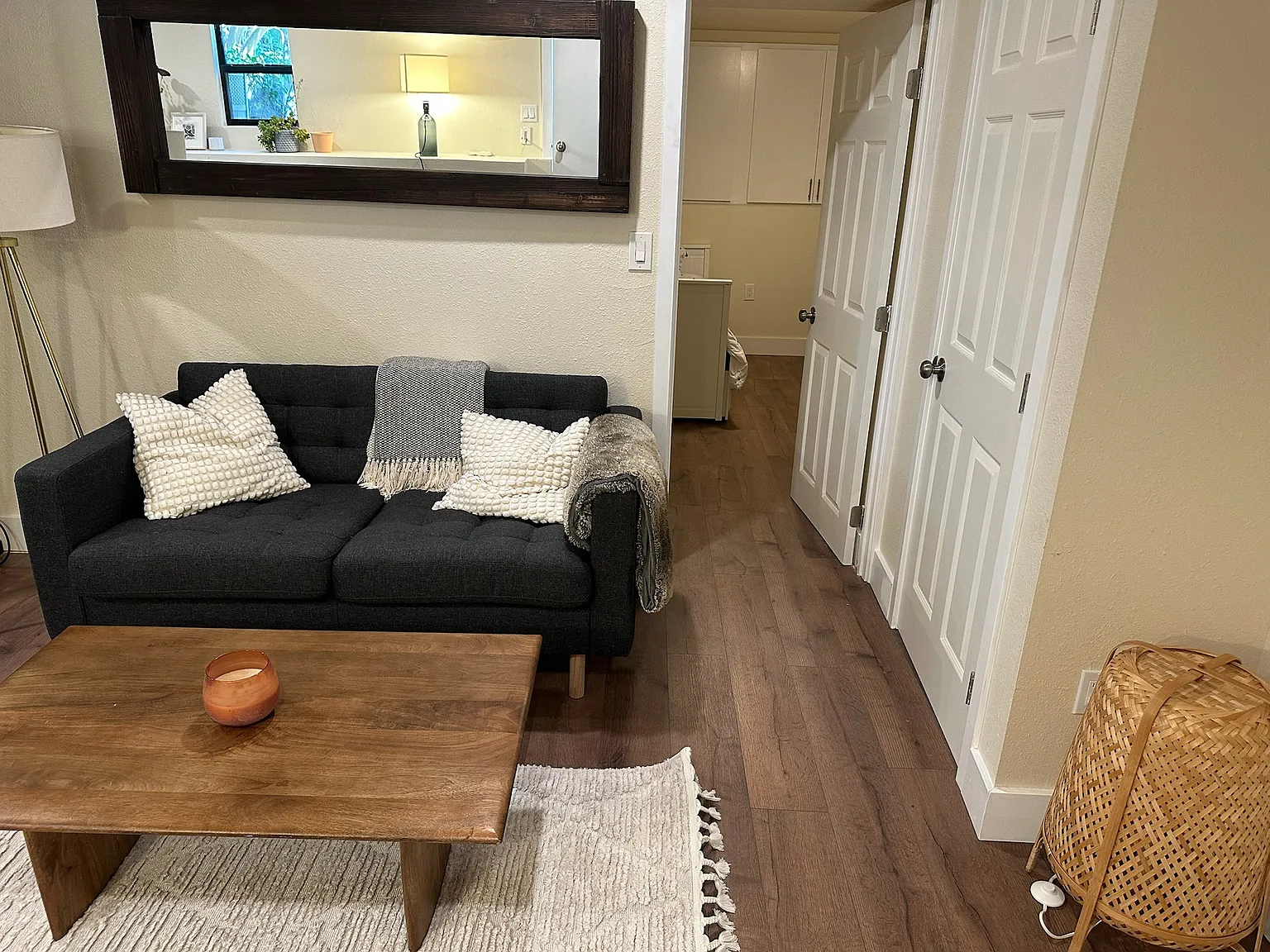 2833 Griffin Ave — Photo 3