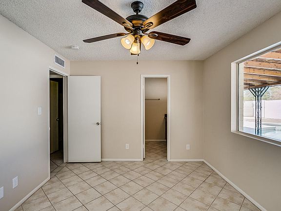 4th image of 1812 W Nido Ave