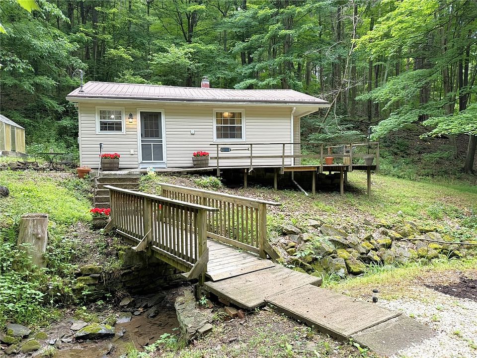 1st image of 126 Brallier Dr