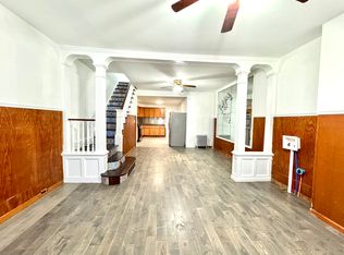 2007 S 6th St, Philadelphia, PA 19148