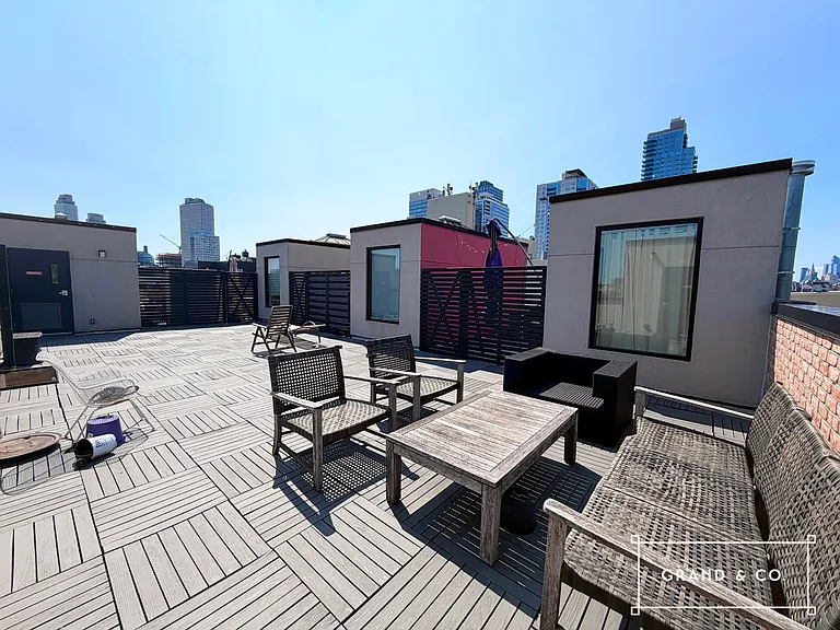 149 Wythe Ave #303 — Photo 19