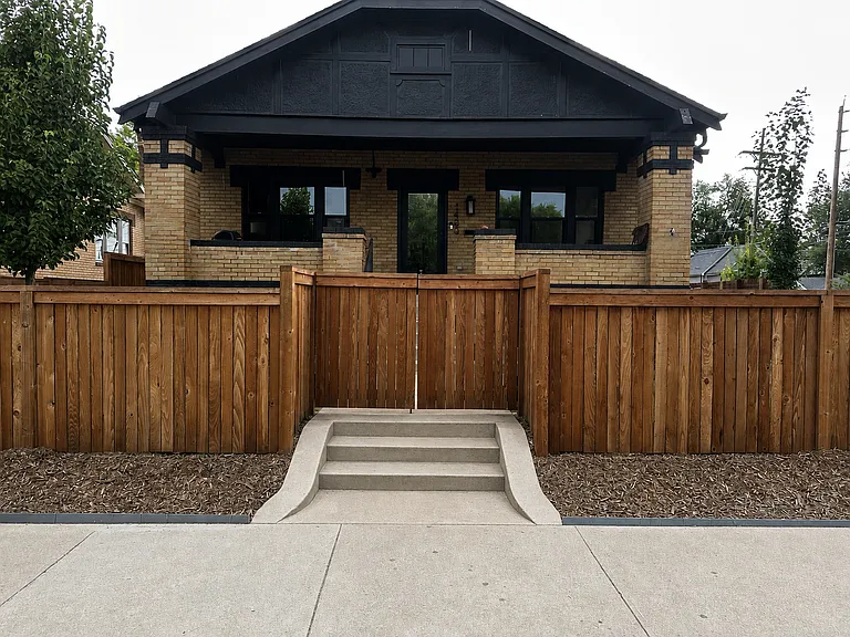 1400 Perry St — Photo 18