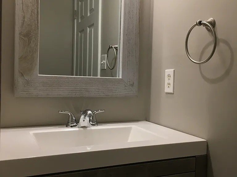 Half bath - 1st fl hallway