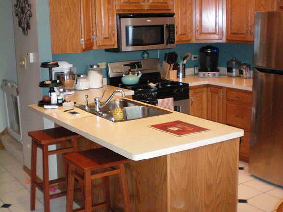 3rd image of 432 Sorin Cir