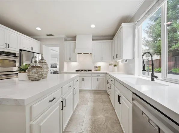 6406 Cosmos Ct, Rocklin, CA 95677