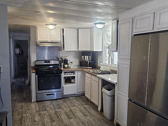 3rd image of 3524 E Avenue R Space 64