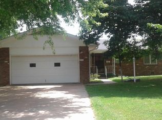 931 Flower Box Ln, Neosho, MO 64850