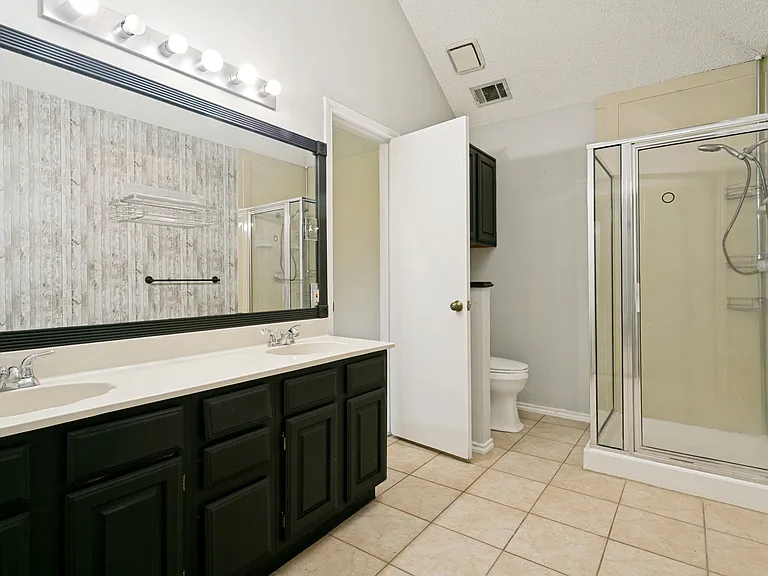 307 Aspenway Dr — Photo 9