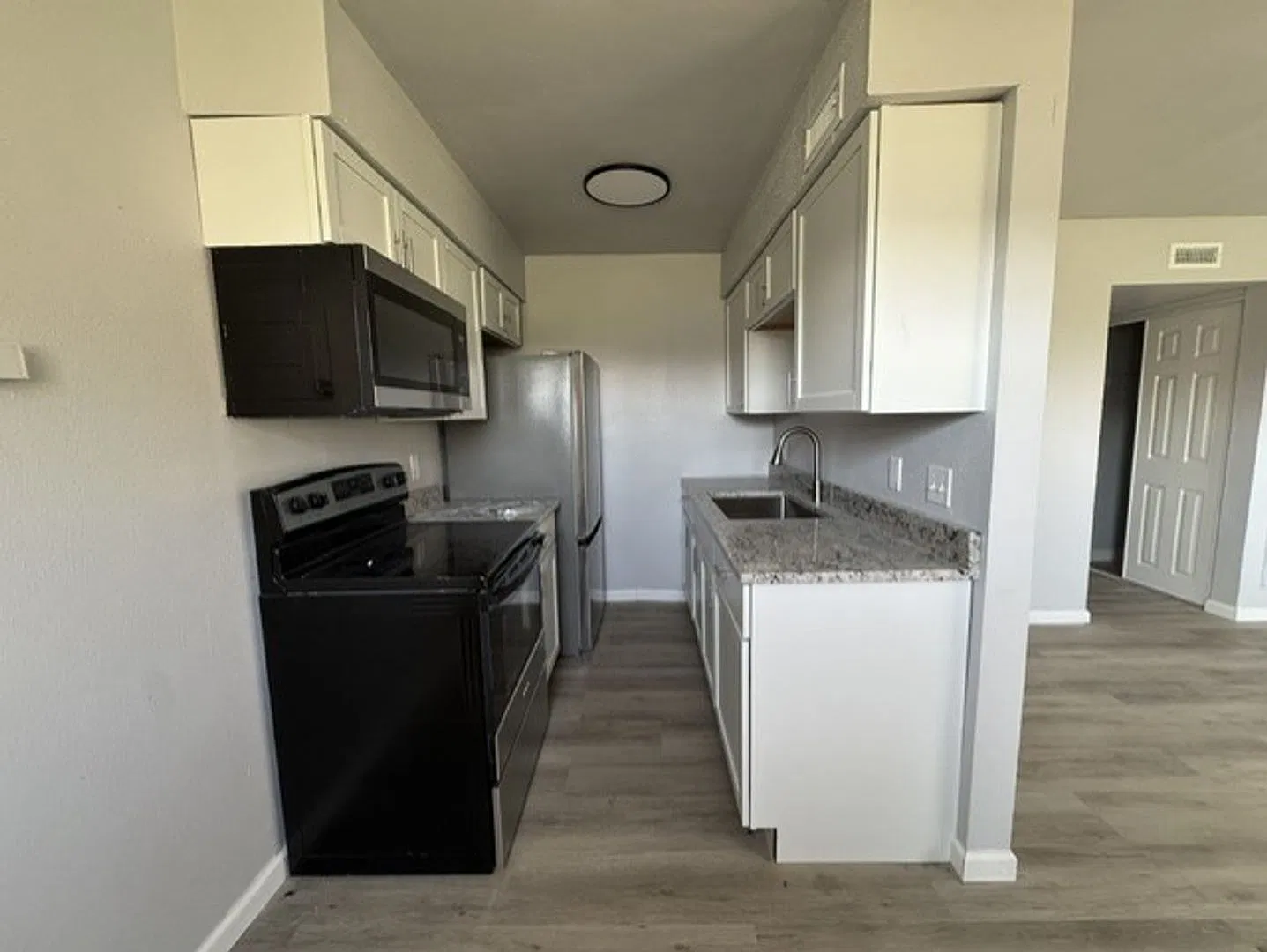 1111 Arrowhead Drive — Photo 3