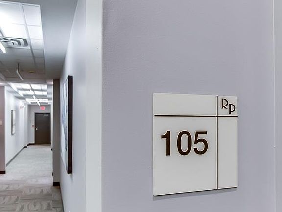 4th image of 155 Riverplace Unit 105