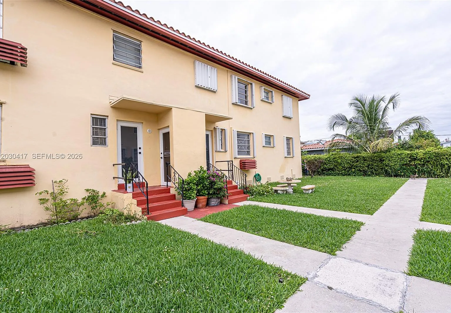Sweet-El Condo — Photo 2