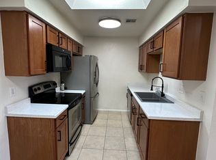 317 W Hononegh Dr UNIT 2, Phoenix, AZ 85027