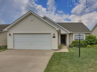 708 Bardeen Ln, Champaign, IL 61822