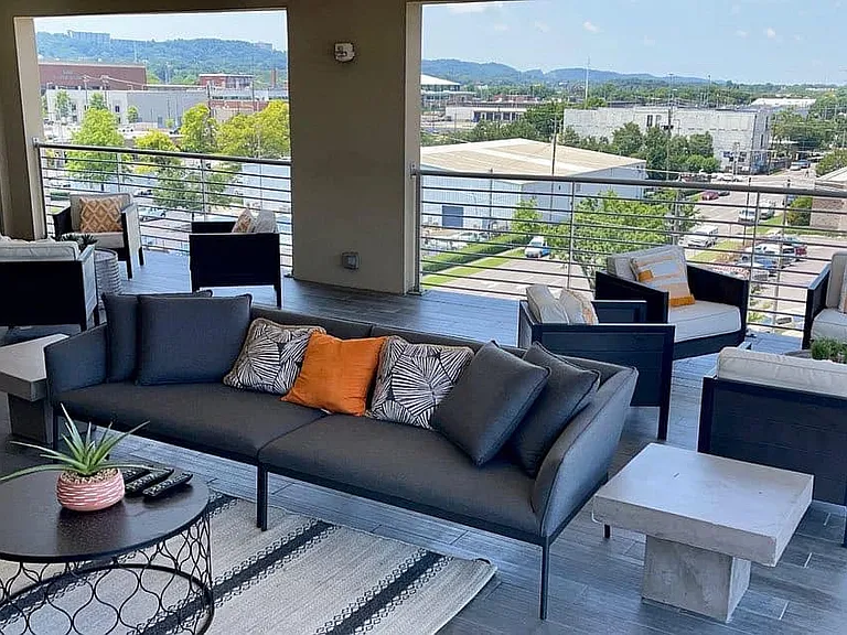 Rooftop Resident Lounge with Downtown View