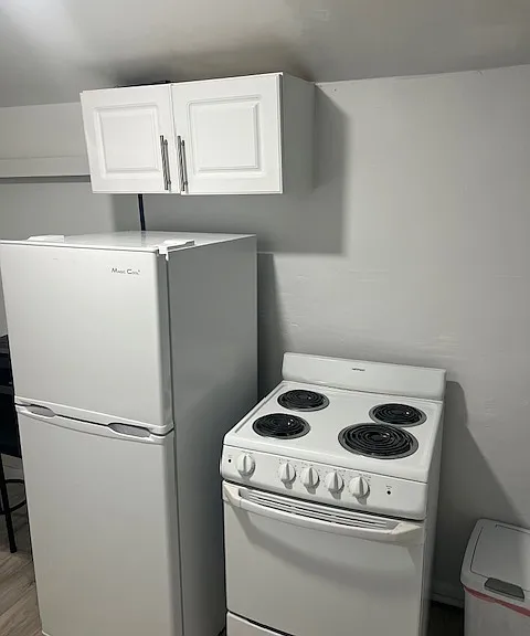 168 NE 60th St #1A — Photo 8