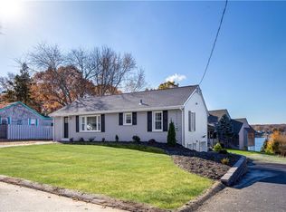 191 Oak Tree Ave, Warwick, RI 02886