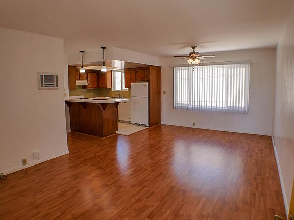 4th image of 1012 Thomas Ave #I