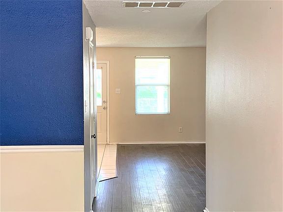 3rd image of 5505 Coldwater Dr