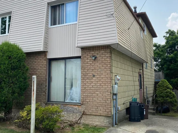 8 Fillmore Ave, Staten Island, NY 10314