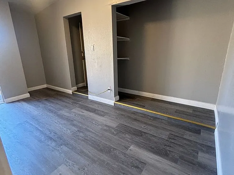 71 Pearl St — Photo 3