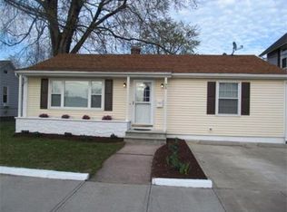 95 Calder St, Pawtucket, RI 02861