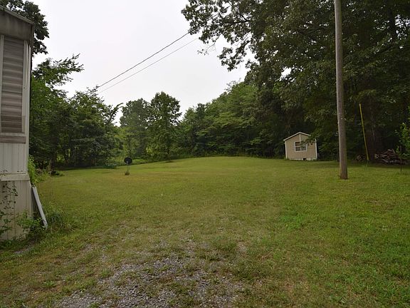 4th image of 89 Halbrook Ln