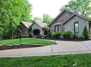 1639 Trotting Trail Rd, Chesterfield, MO 63005