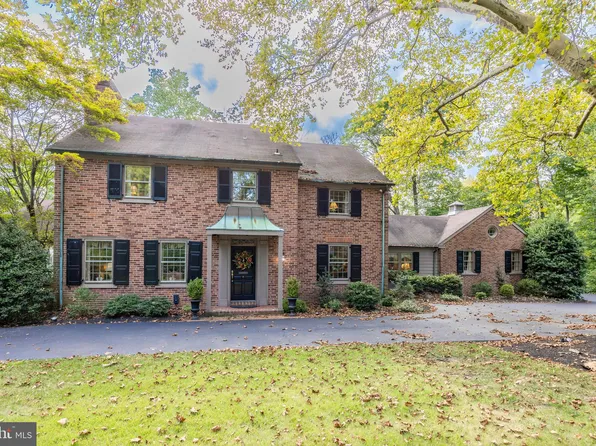 903 N Dupont Rd, Wilmington, DE 19807