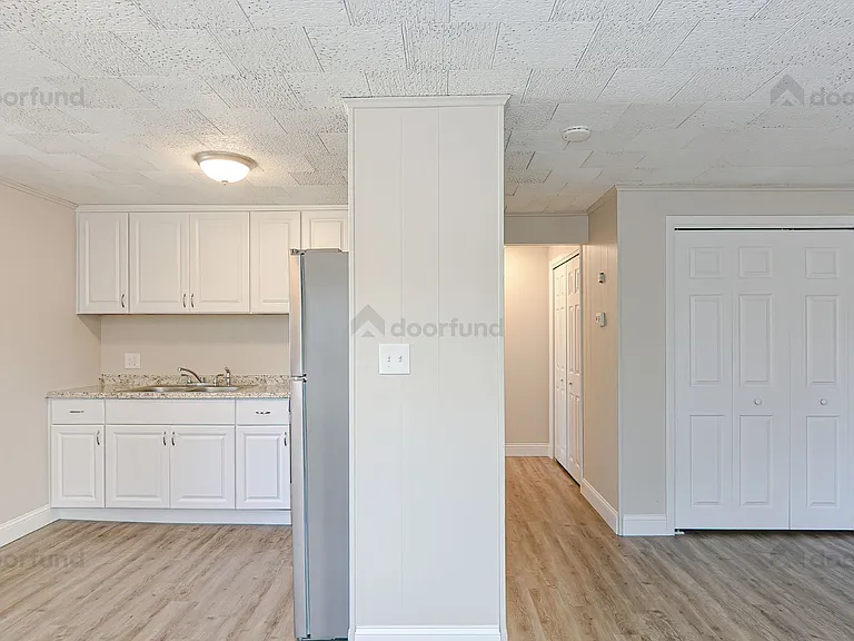 16 Harvard Rd #6 — Photo 15