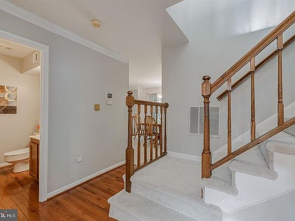 5th image of 7803 S Valley Dr