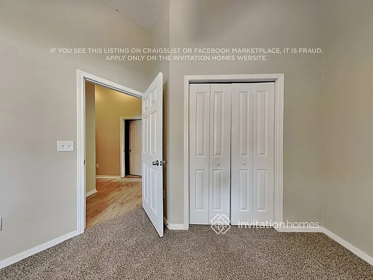 12048 Fall Creek Ct — Photo 10