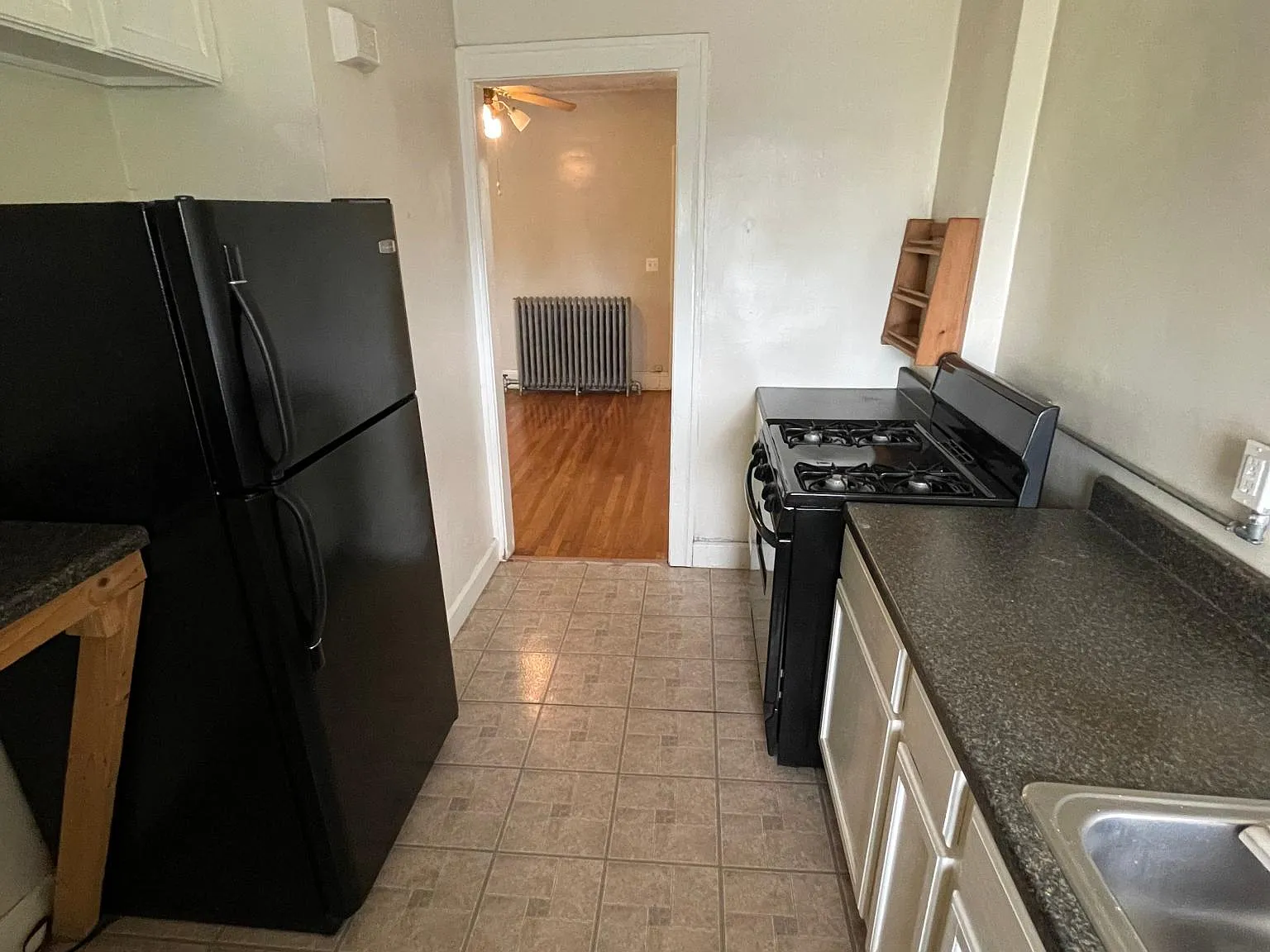 2756 Mayfield Rd — Photo 4