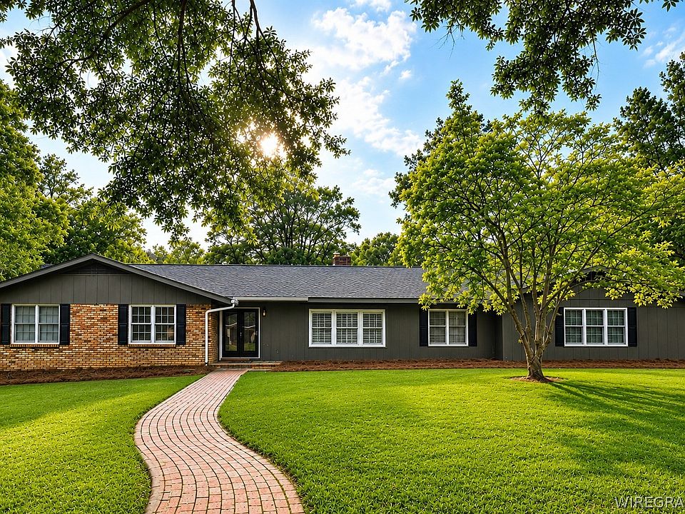 1st image of 1010 Devonwood Dr