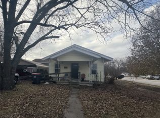 300 E Hester St, Chelsea, OK 74016