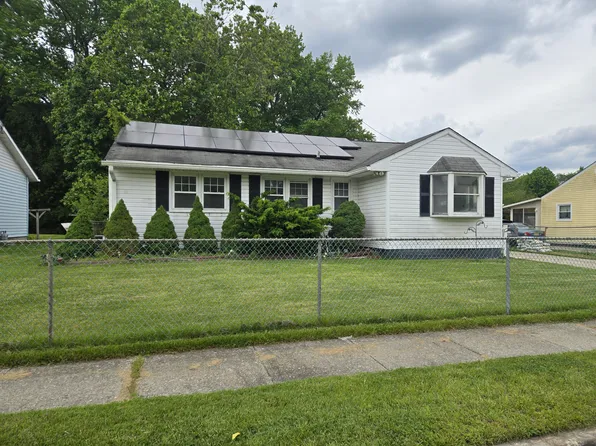 19 Donna Dr, Pedricktown, NJ 08067