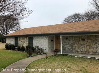 11499 Drummond Pl, Dallas, TX 75228