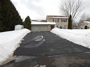 2nd image of 5 Cottonwood Ct